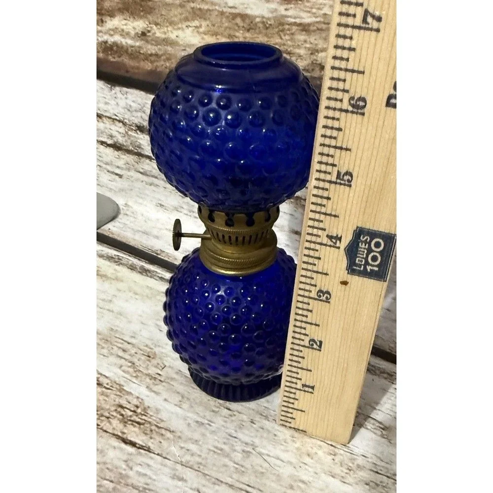 VINTAGE HOBNAIL SAPPHIRE BLUE MINITURE OIL LAMP BLUE CHIMNEY HONG KONG 6.5